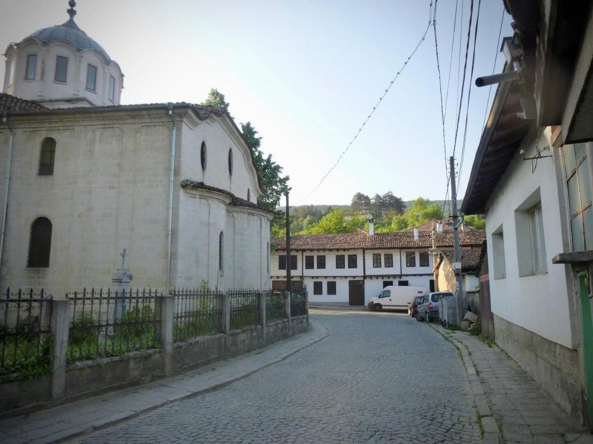 Razsukanova House , Разсукановата Къща เอเลนา ภายนอก รูปภาพ
