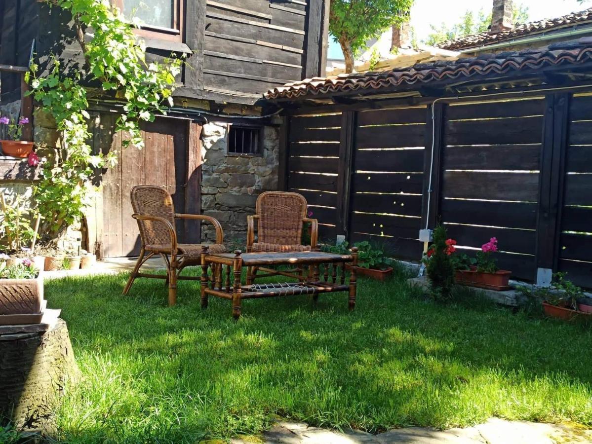 Razsukanova House , Разсукановата Къща เอเลนา ภายนอก รูปภาพ