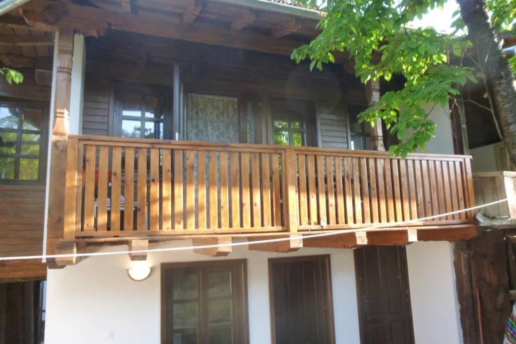 Razsukanova House , Разсукановата Къща เอเลนา ภายนอก รูปภาพ